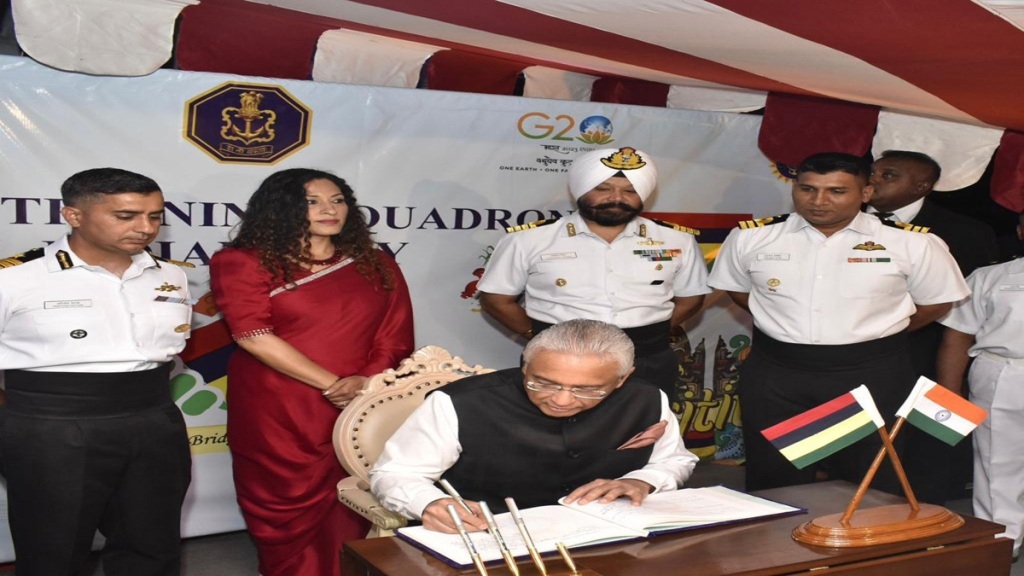 Prime Minister of Mauritius, Pravind Jugnauth signing visitors’ book during his visit to 1 ATS